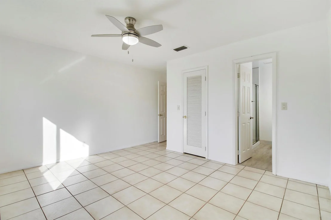Photo of 1108 Ocean Drive