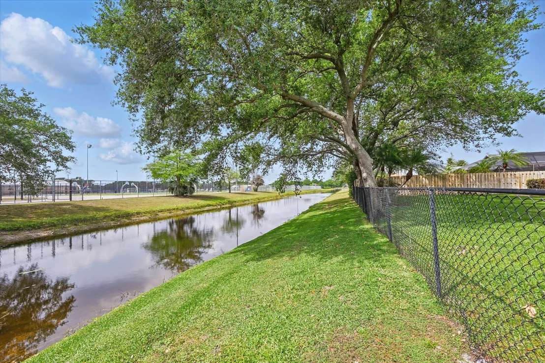 Photo of 13813 Geranium Place
