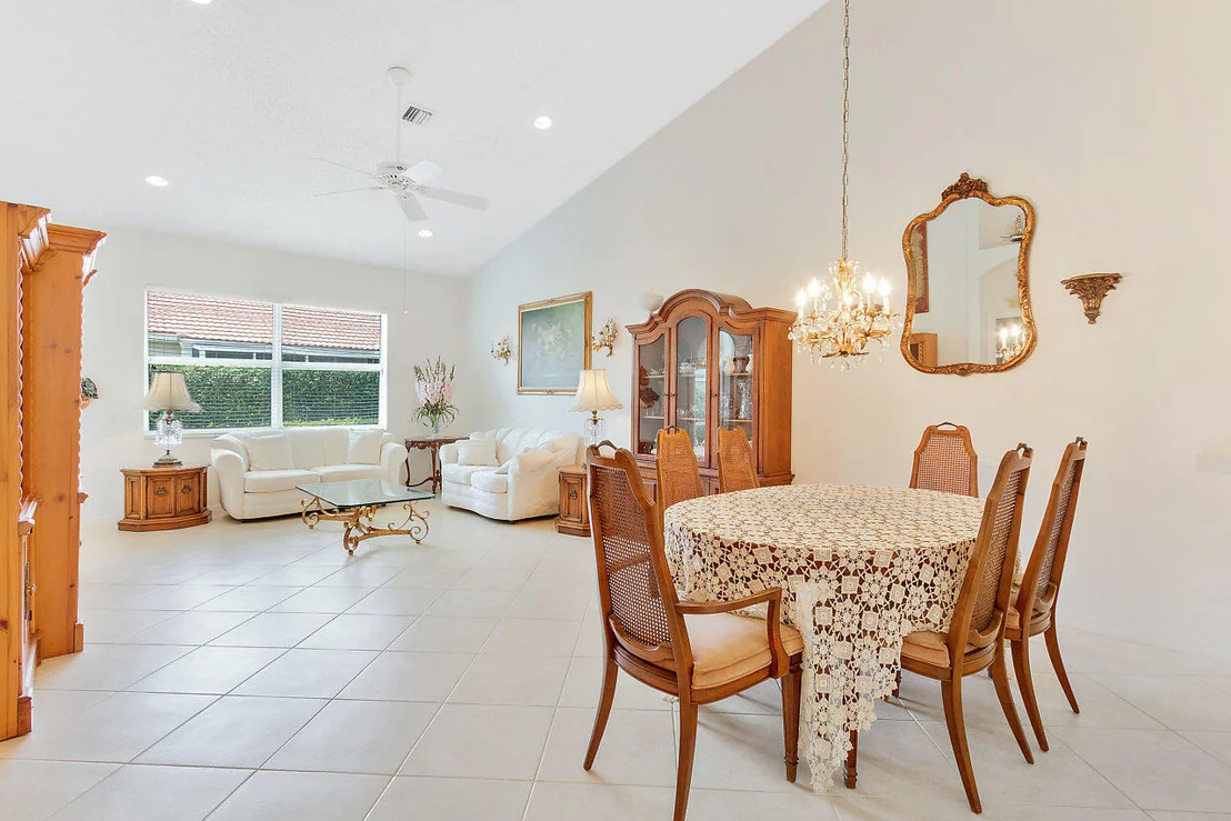 Photo of 6194 Petunia Road