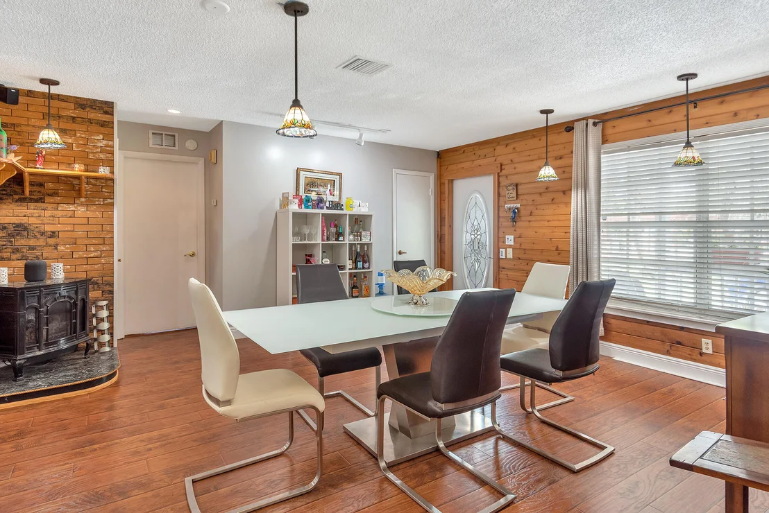Photo of 15100 Scotts Place