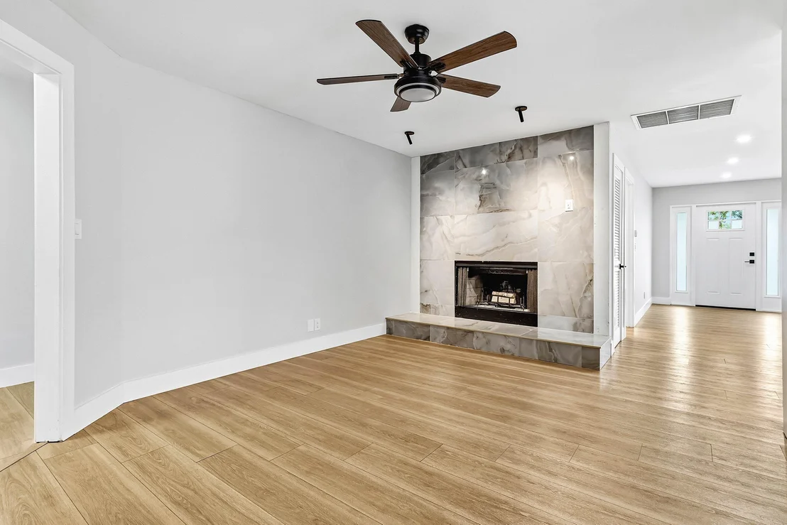 Photo of 4397 Avocado Boulevard