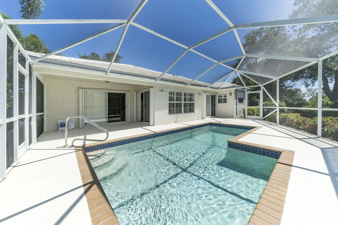 Photo of 18253 SE Fairview Circle