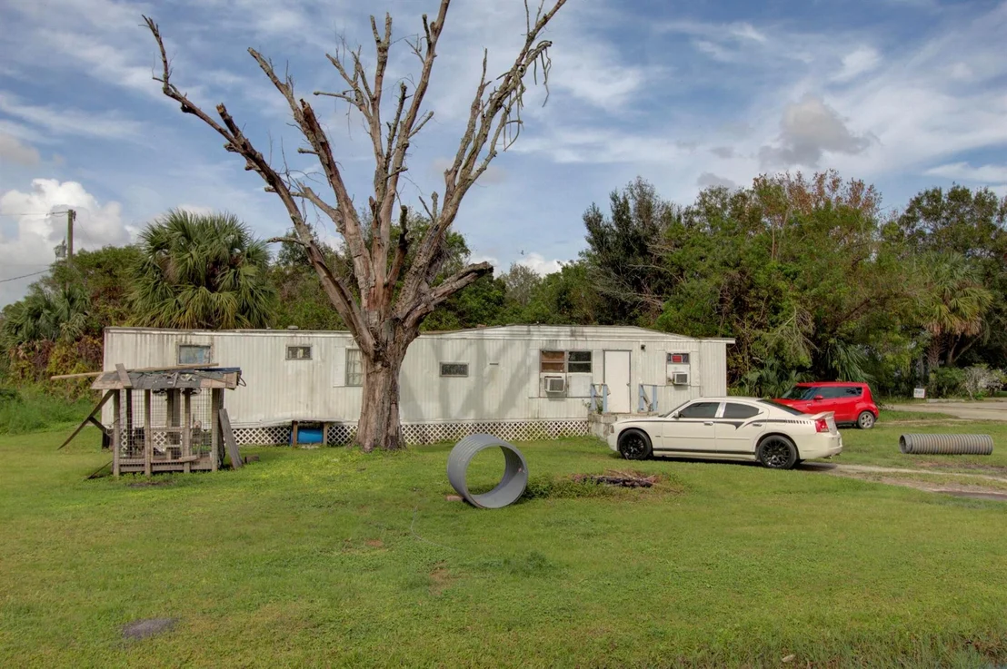 Photo of 2413 NW 5th Street