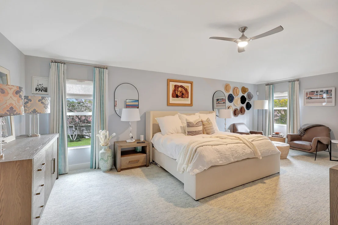 Photo of 1039 Egret Circle N
