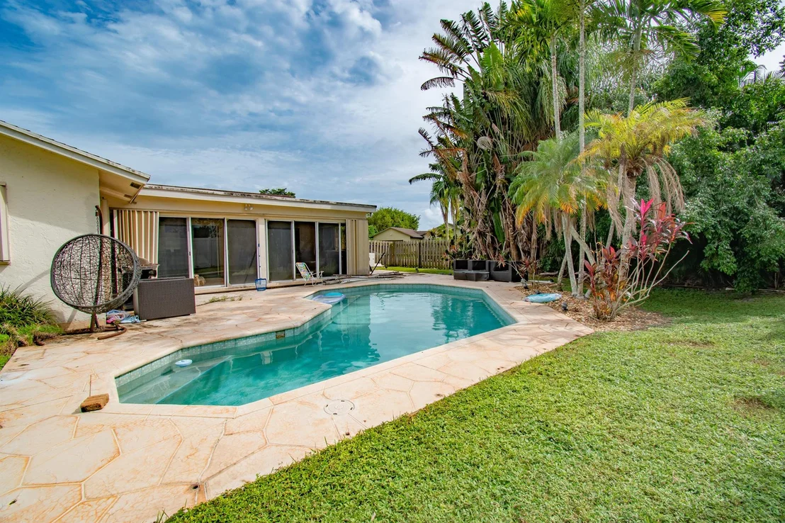 Photo of 7455 San Clemente Place
