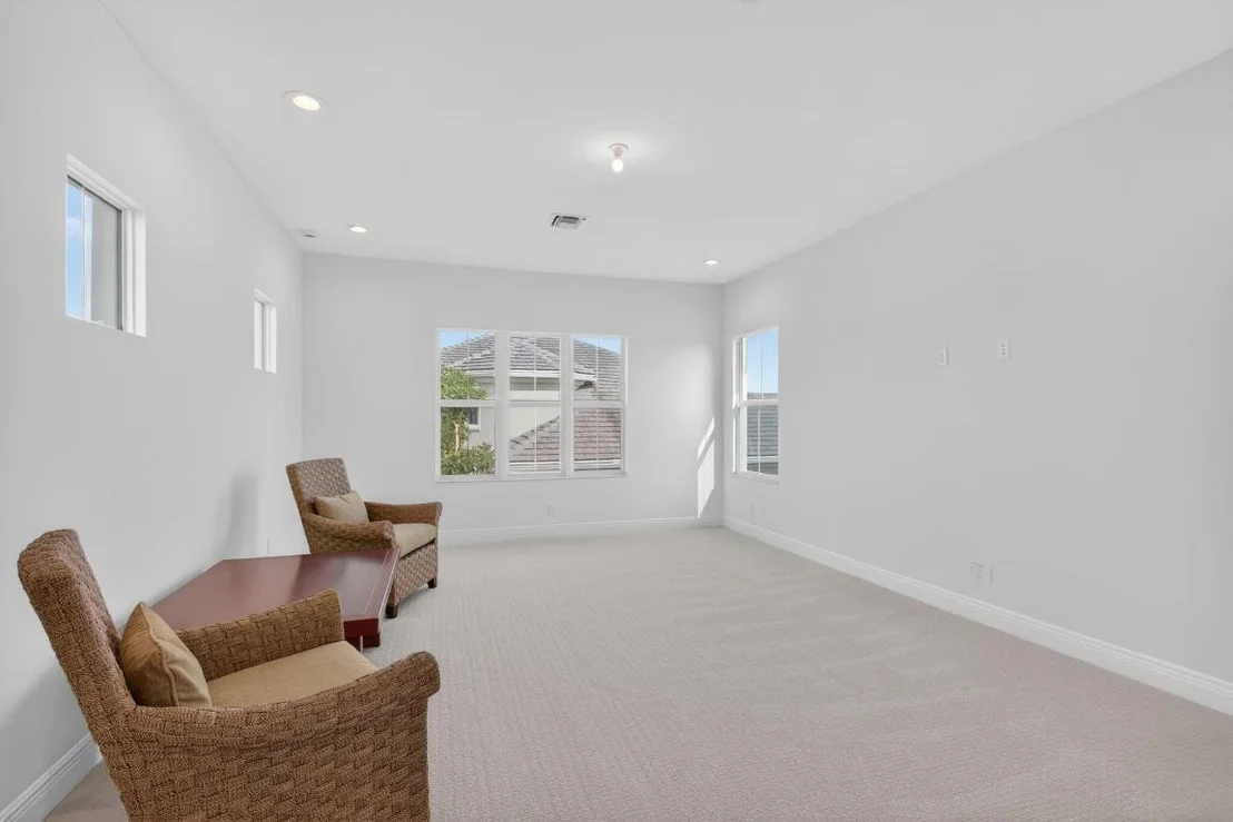 Photo of 9249 Crestview Circle