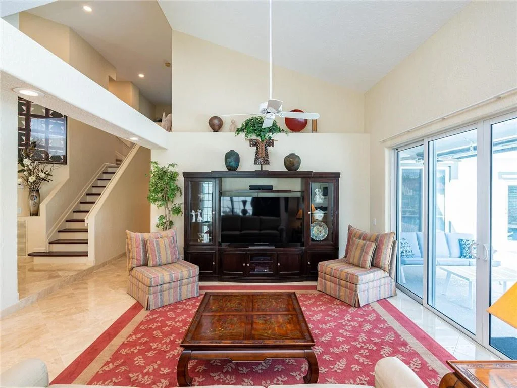 Photo of 1080 Capistrano