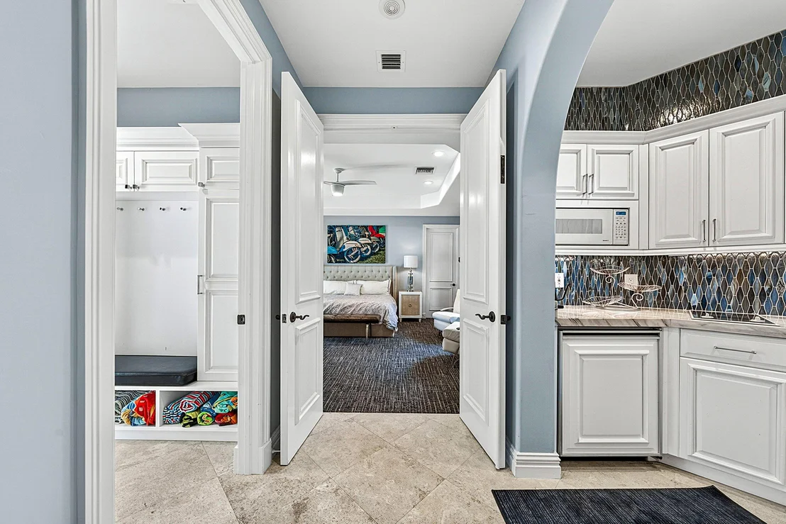 Photo of 3633 Carlton Place