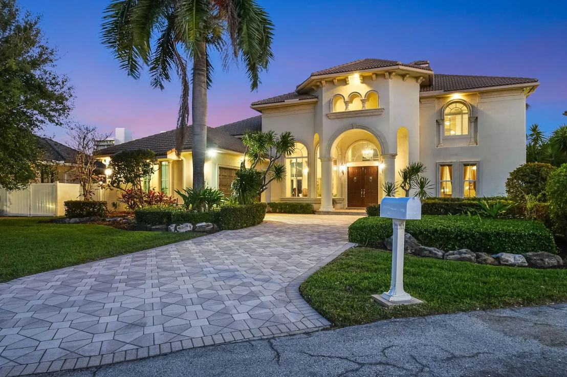 Photo of 3171 Jasmine Drive