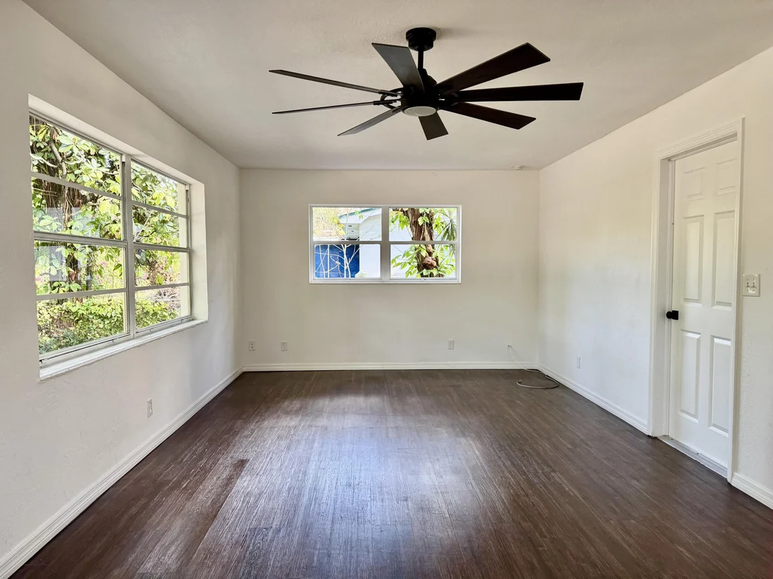 Photo of 1104 SE 8th Drive