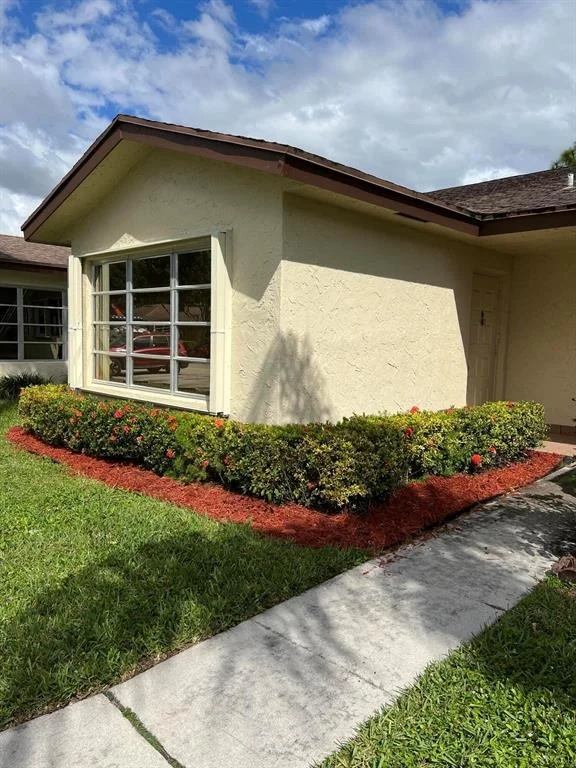 Photo of Unit C at 5240 Nesting Way