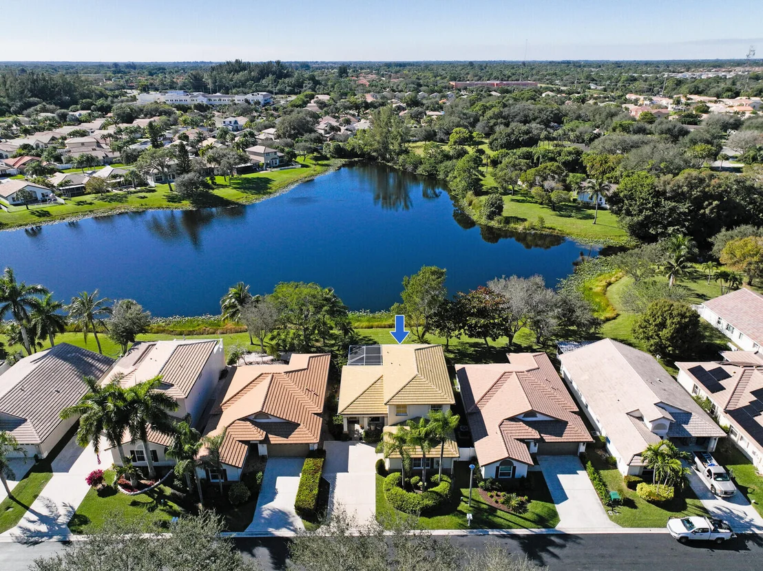 Photo of 4180 Manor Forest Trail
