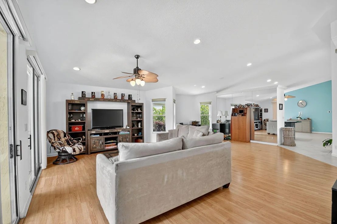 Photo of 2804 Waters Edge Circle
