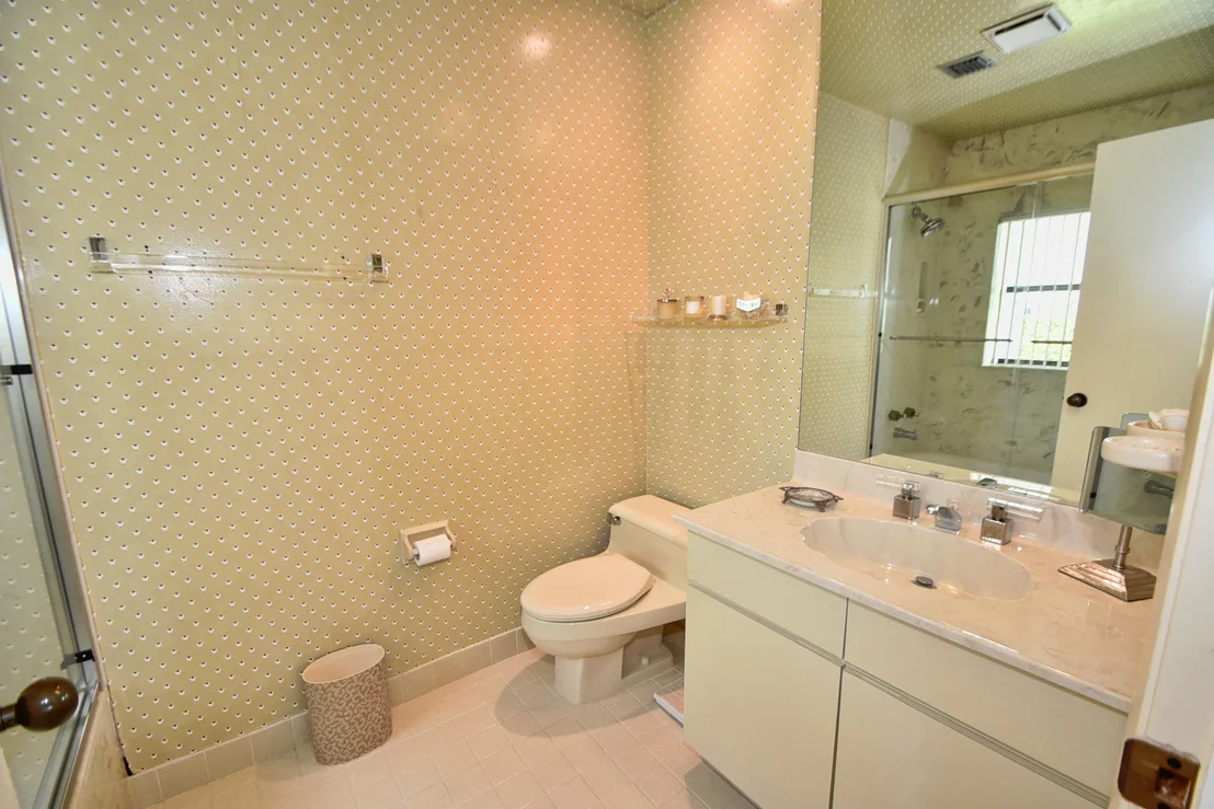 Photo of 4573 White Cedar Lane
