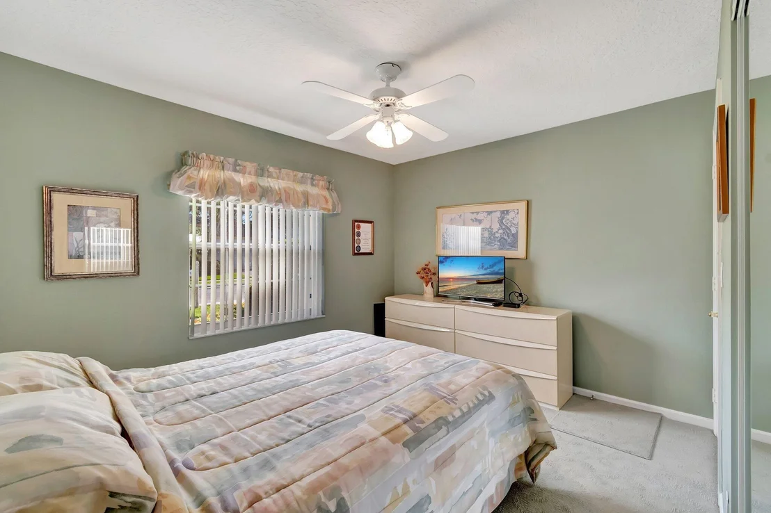 Photo of 5875 Seashell Terrace