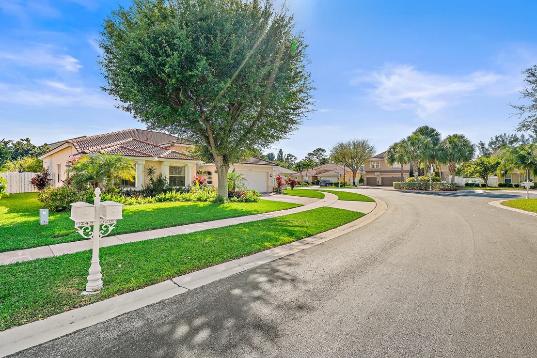Photo of 6256 Shadow Tree Lane