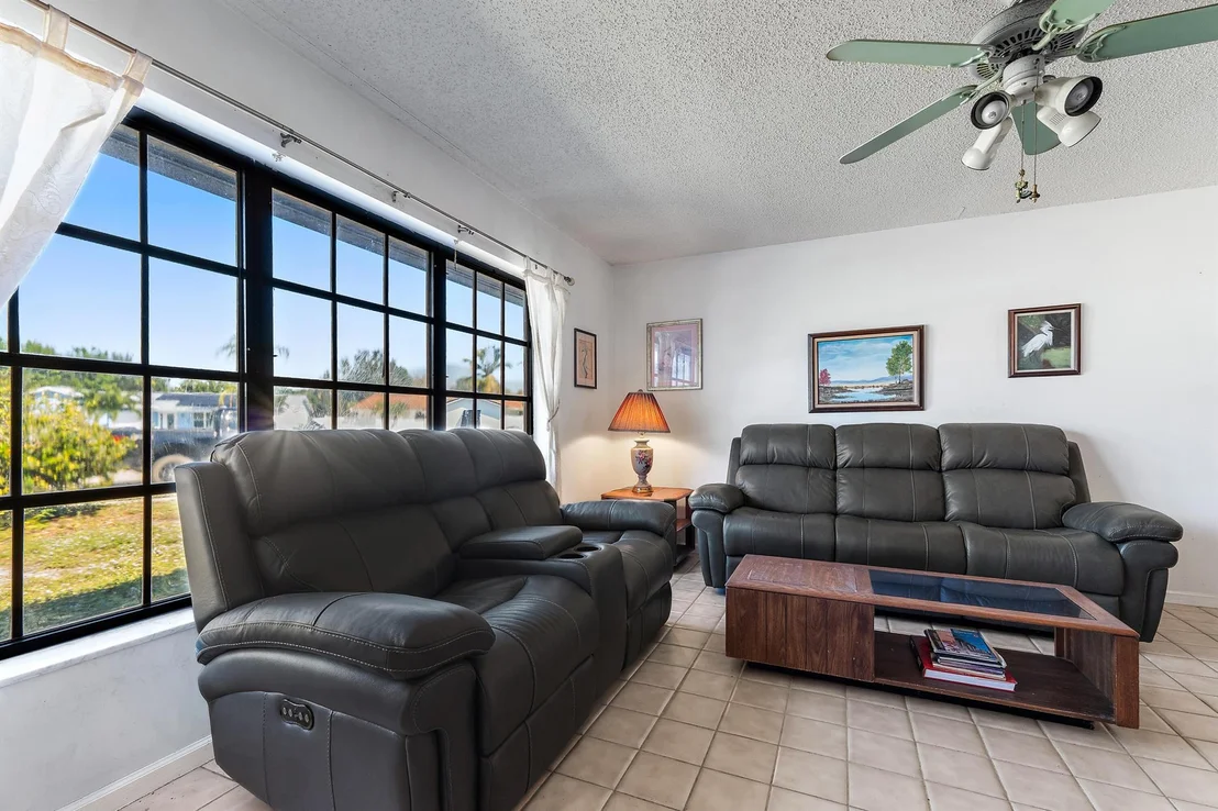 Photo of 404 Highwood Circle