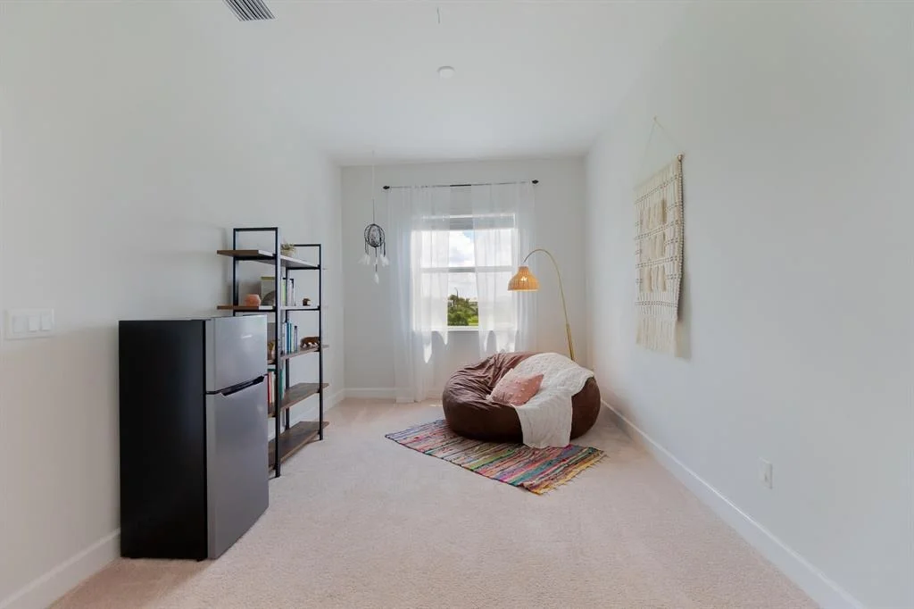 Photo of 15126 Goldfinch Circle