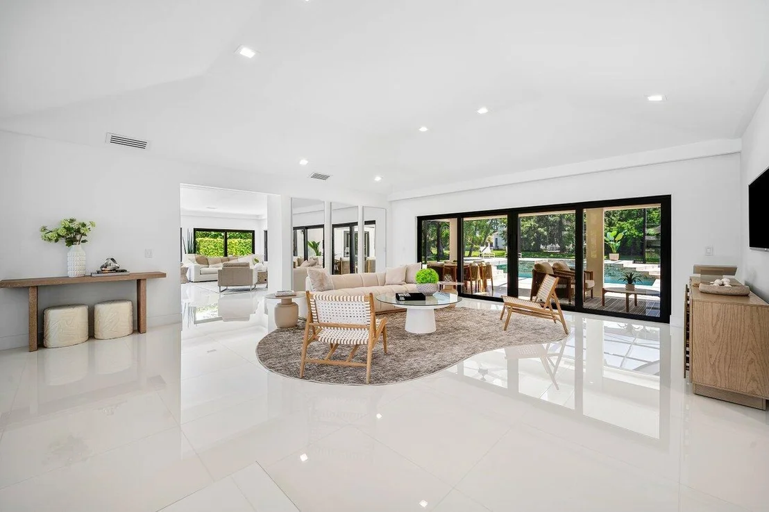 Photo of 1648 Breakers West Boulevard