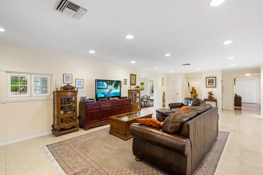 Photo of 841 Quail Road