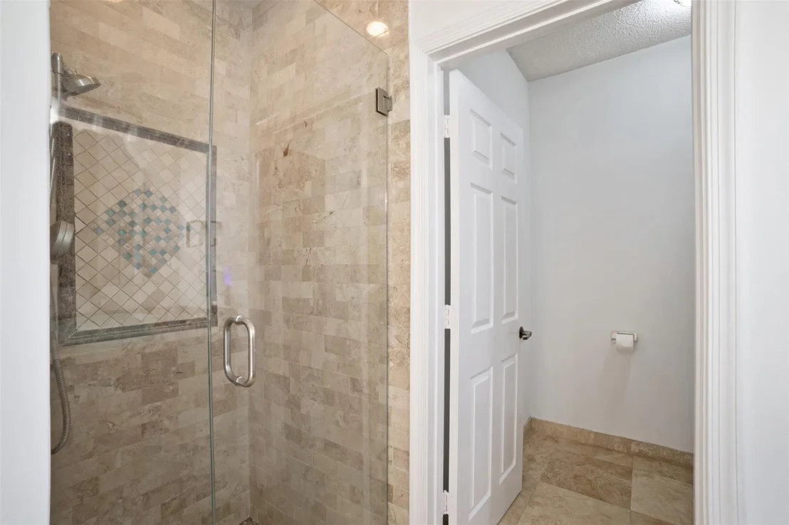 Photo of 2545 Kerry Drive