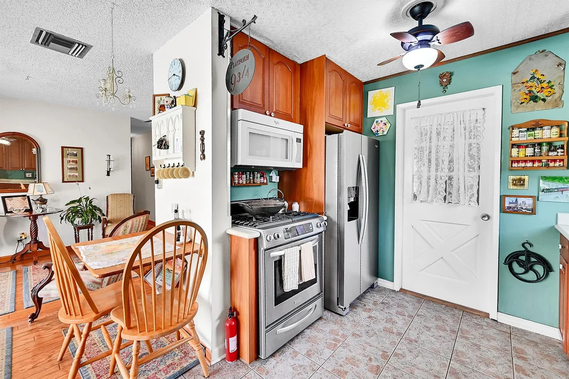 Photo of 1328 SE 3rd Avenue
