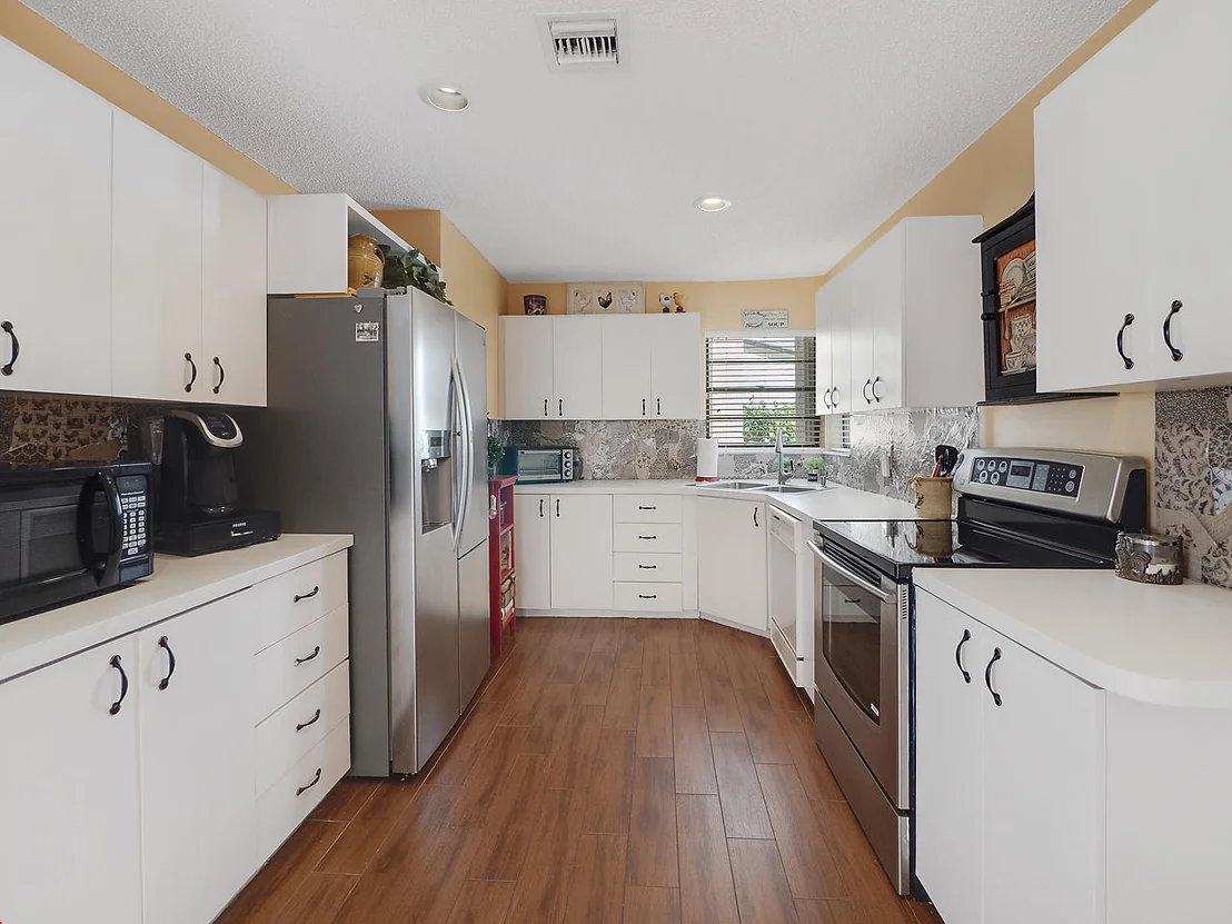 Photo of 8614 Eagle Run Drive