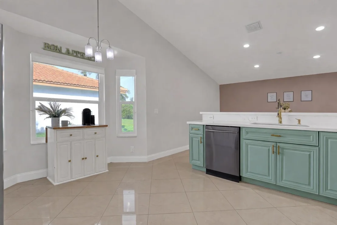 Photo of 5770 Aspen Ridge Circle