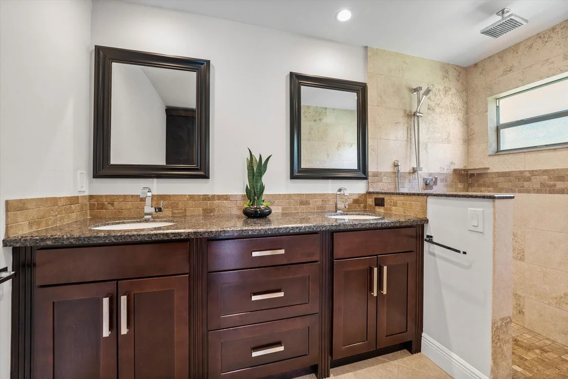 Photo of 4649 Palm Ridge Boulevard