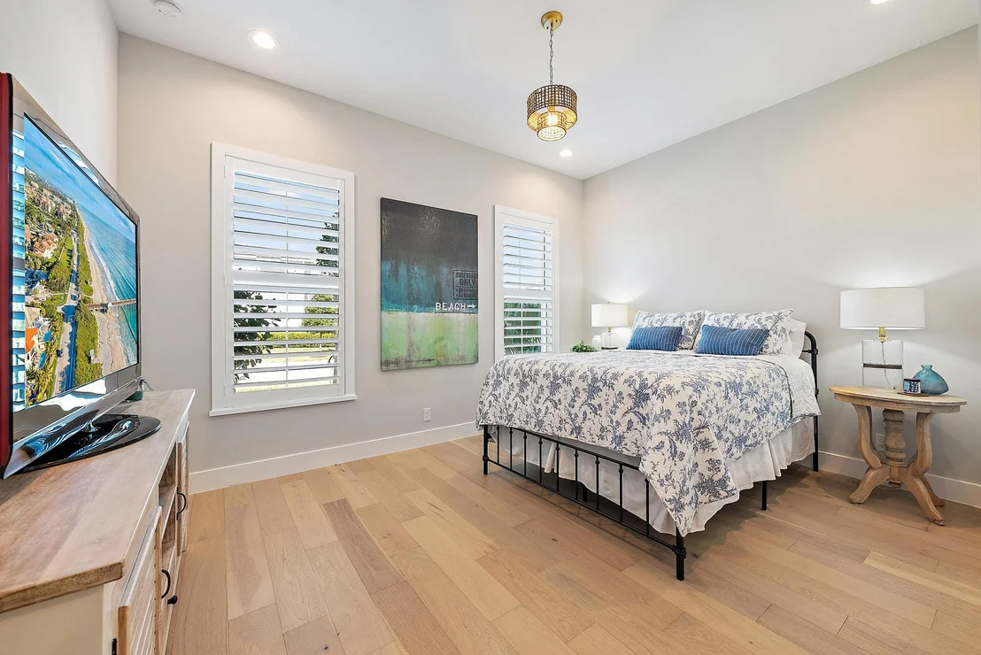 Photo of 9316 Crestview Circle