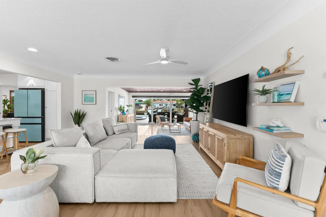 Photo of 400 SE 5th Terrace