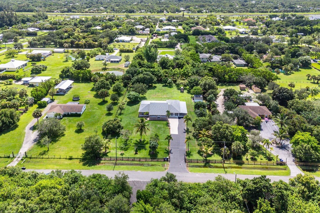 Photo of 15340 93rd Lane N