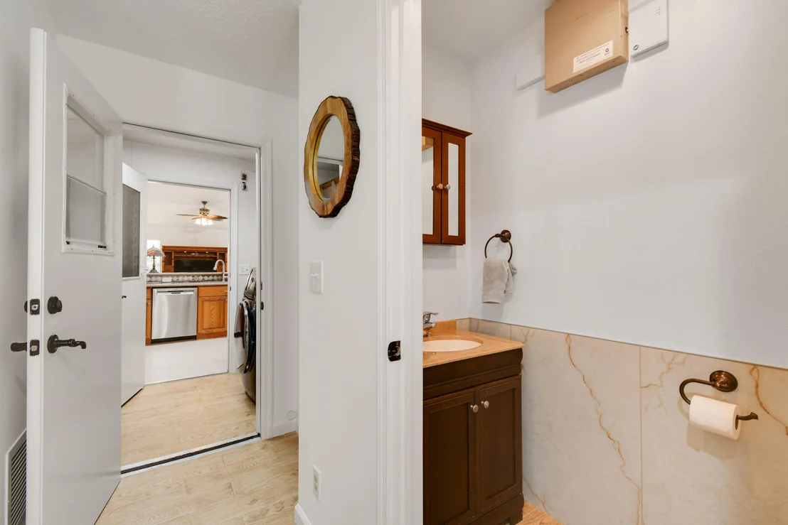 Photo of 13019 156th Street N