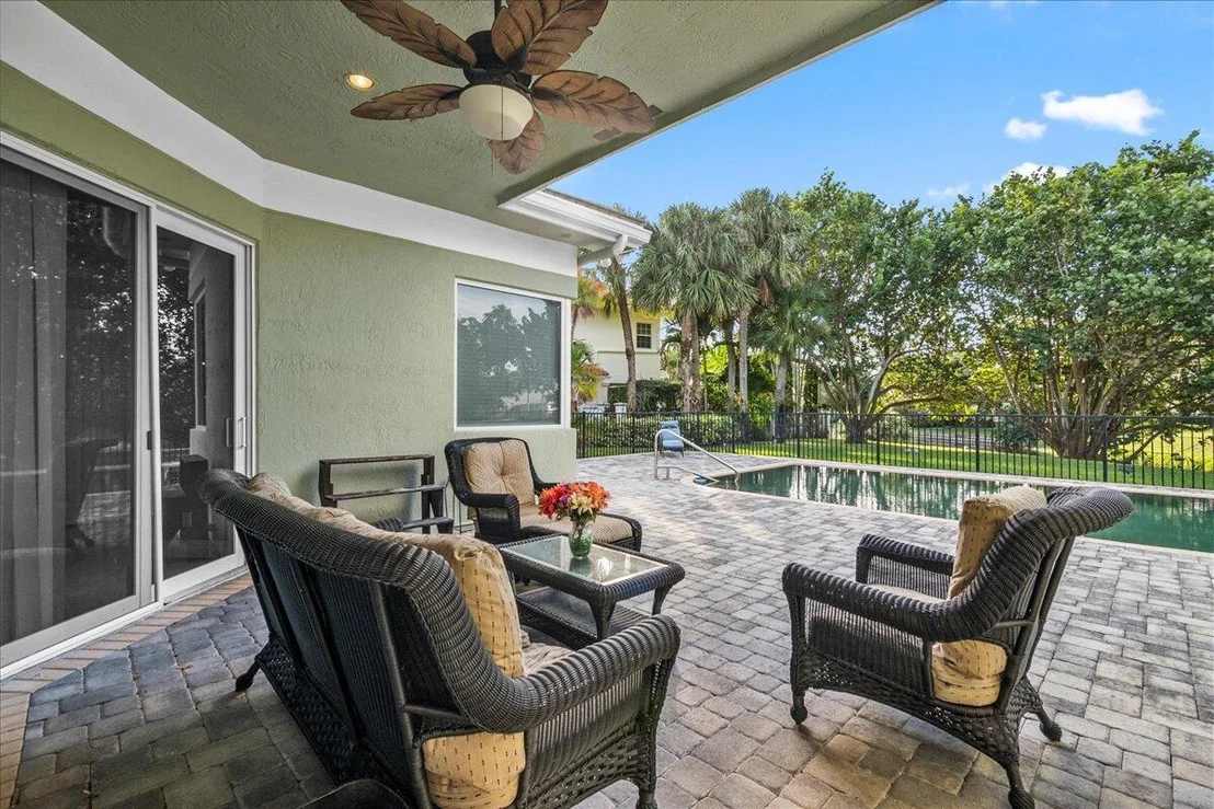 Photo of 2640 Devon Court Court