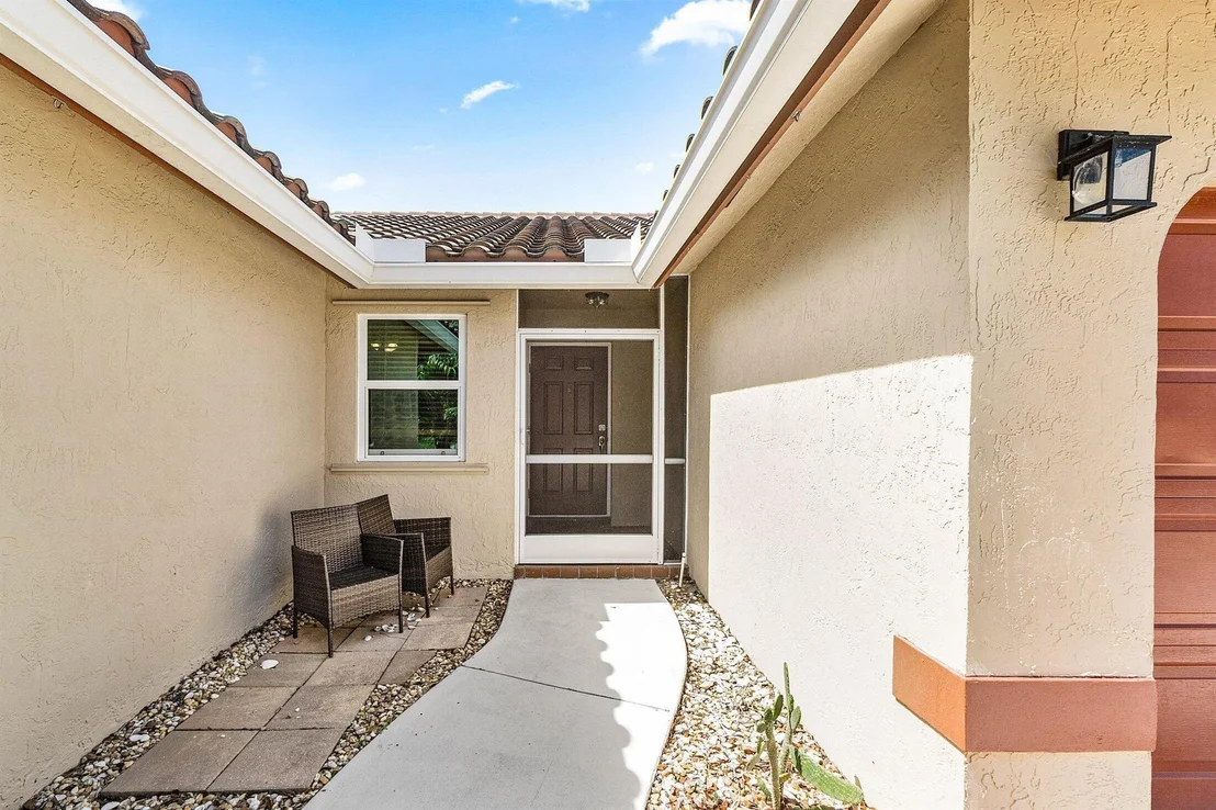 Photo of 5155 Rosen Boulevard