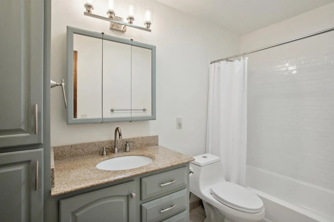 Photo of 405 Xanadu Place