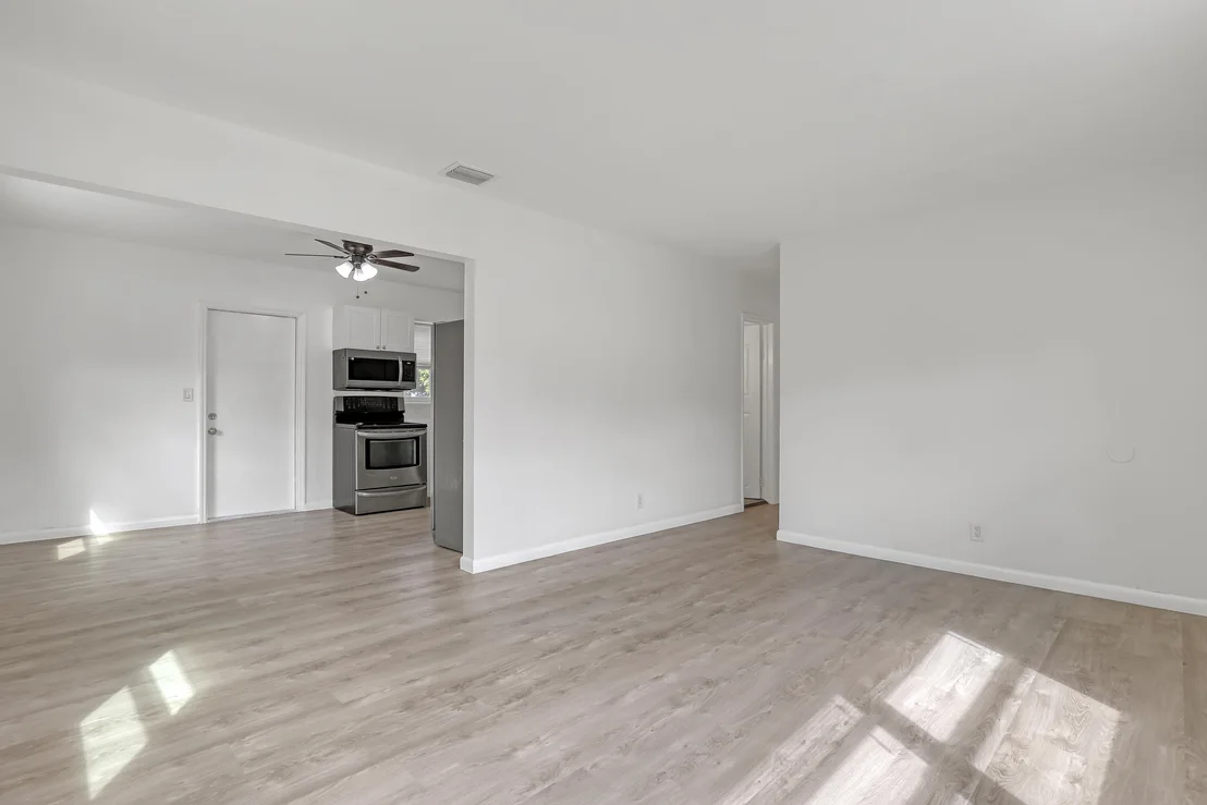 Photo of 247 Silver Beach Road