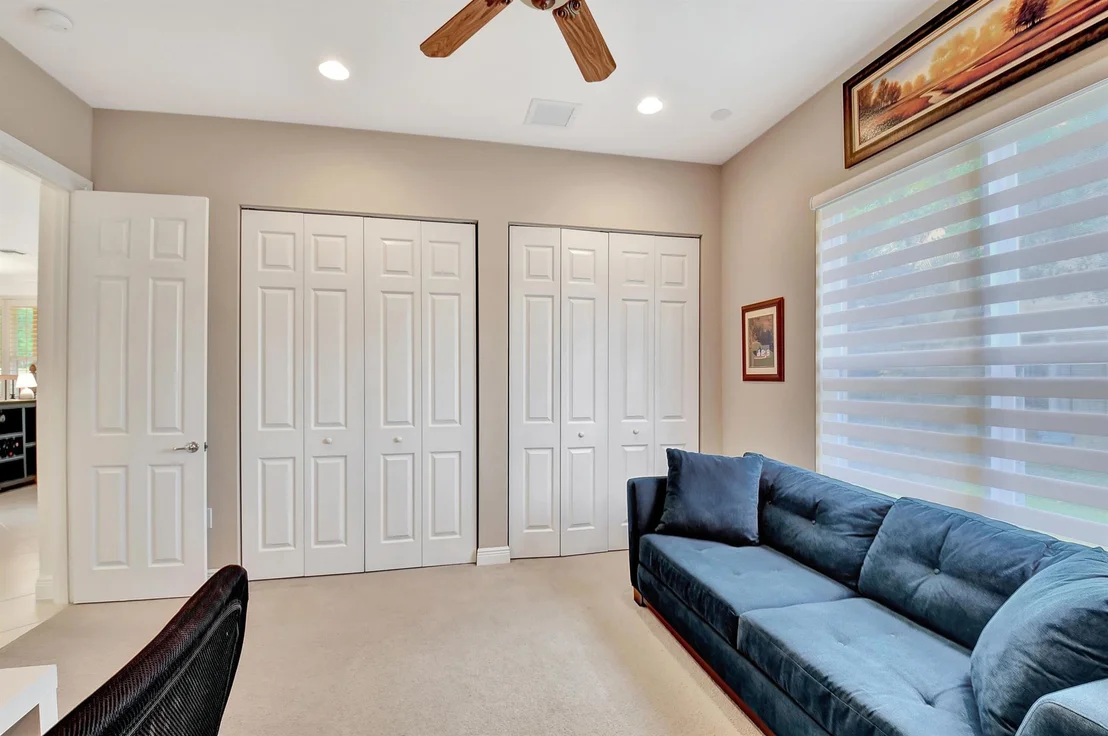 Photo of 10749 Castle Oak Drive