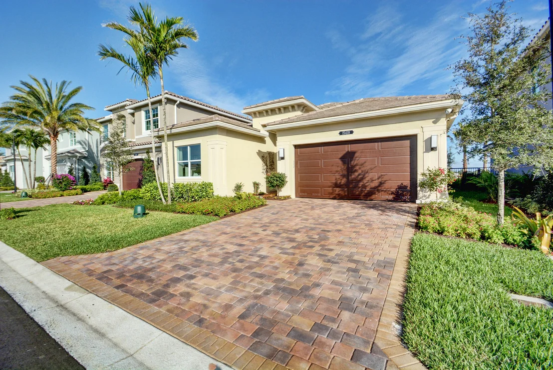 Photo of 15386 Blue River Road