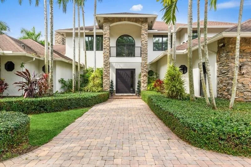 Photo of 11353 Manatee Terrace