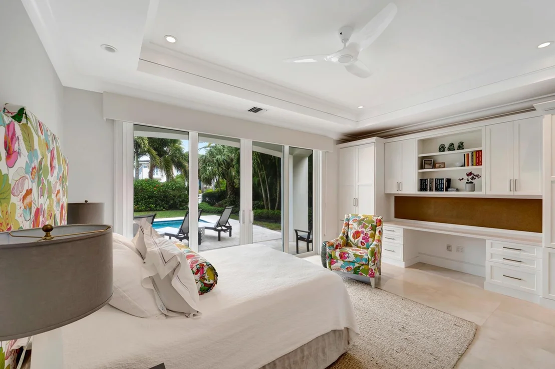 Photo of 195 Ocean Way