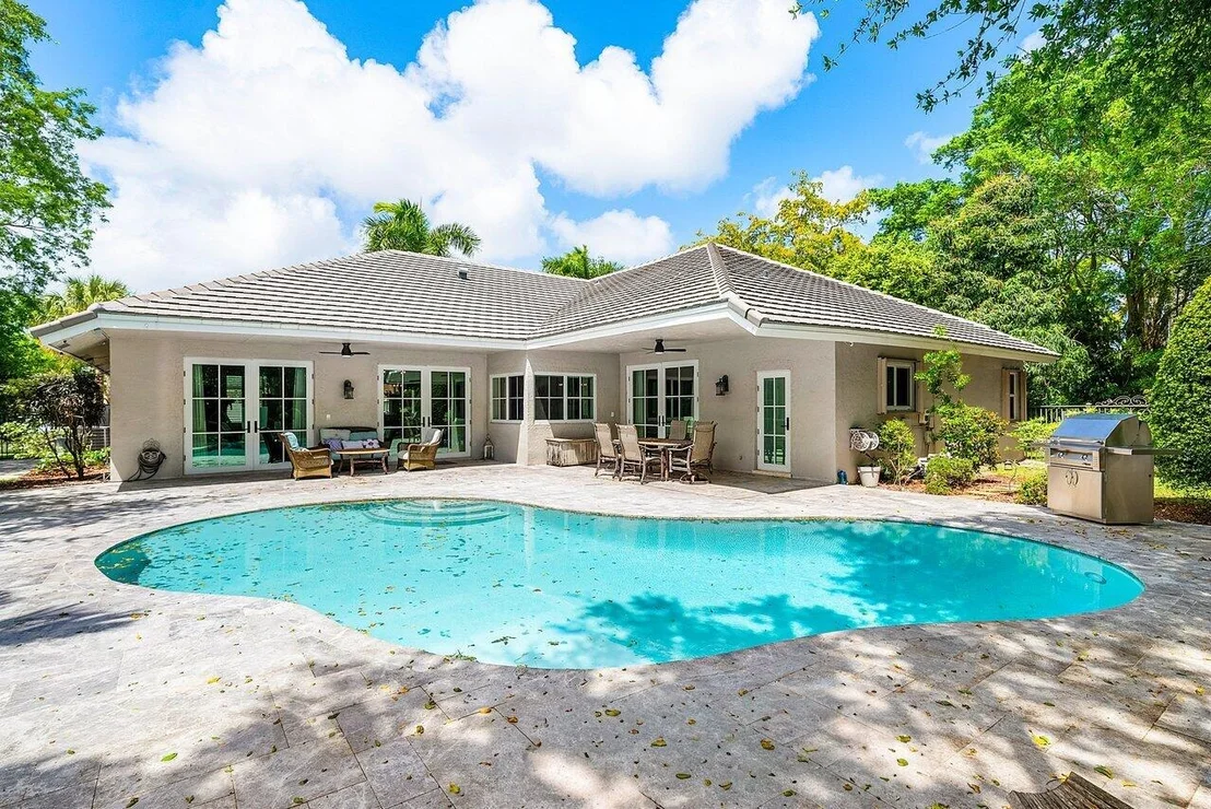 Photo of 3010 Hampton Circle
