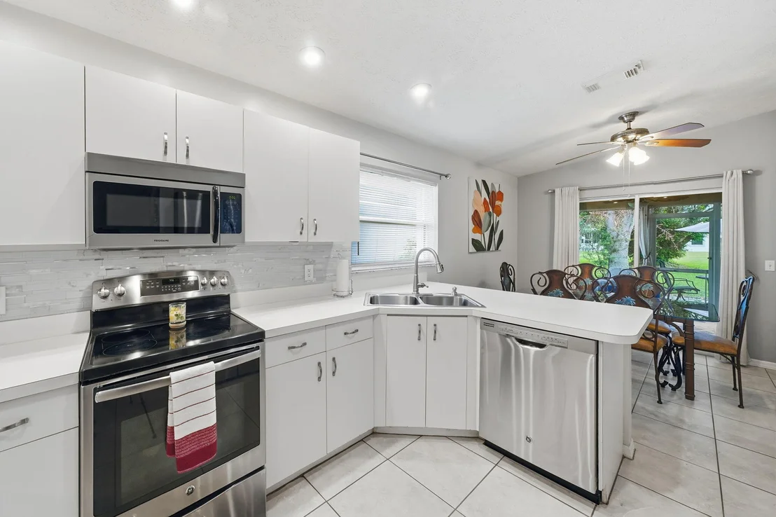 Photo of 6644 PICANTE Circle
