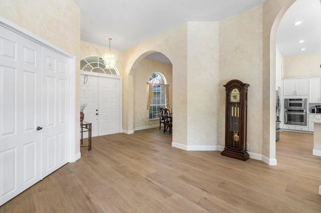 Photo of 10618 Maple Chase Drive
