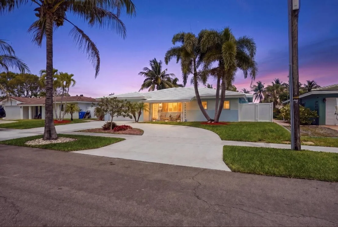Photo of 380 SE 5th Avenue