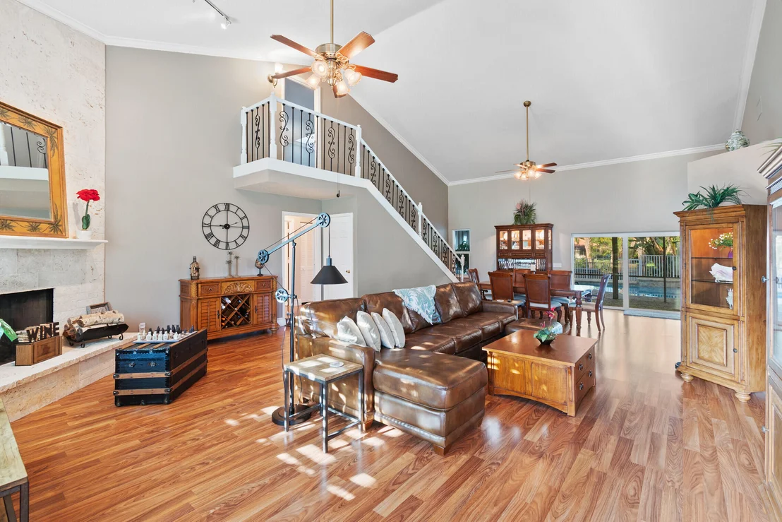 Photo of 965 Whippoorwill Row