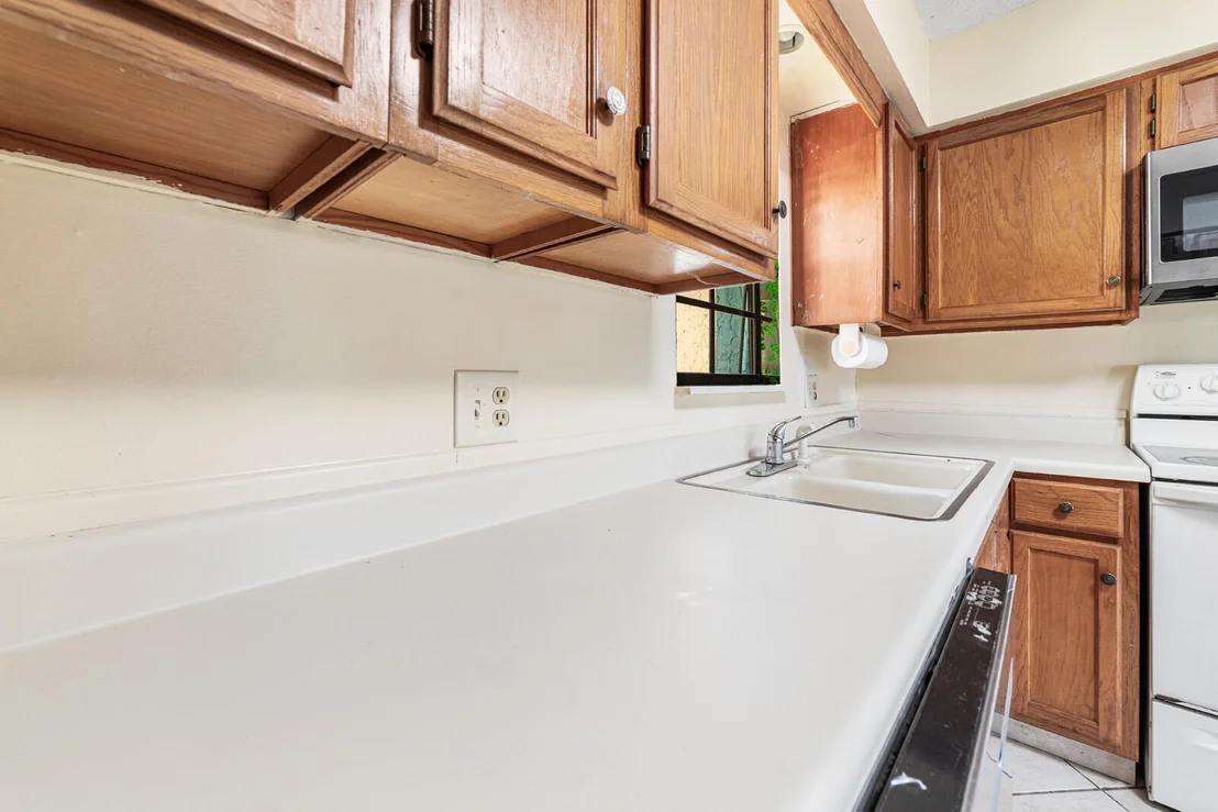 Photo of 3122 SE 34th Avenue
