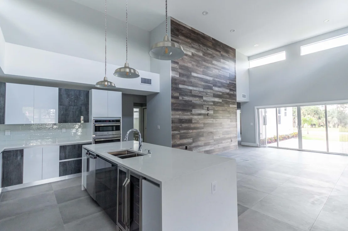 Photo of 736 Marshall Road
