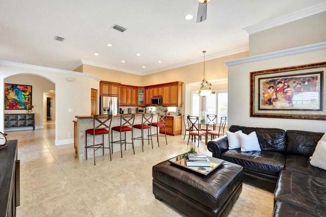 Photo of 6127 Indian Forest Circle