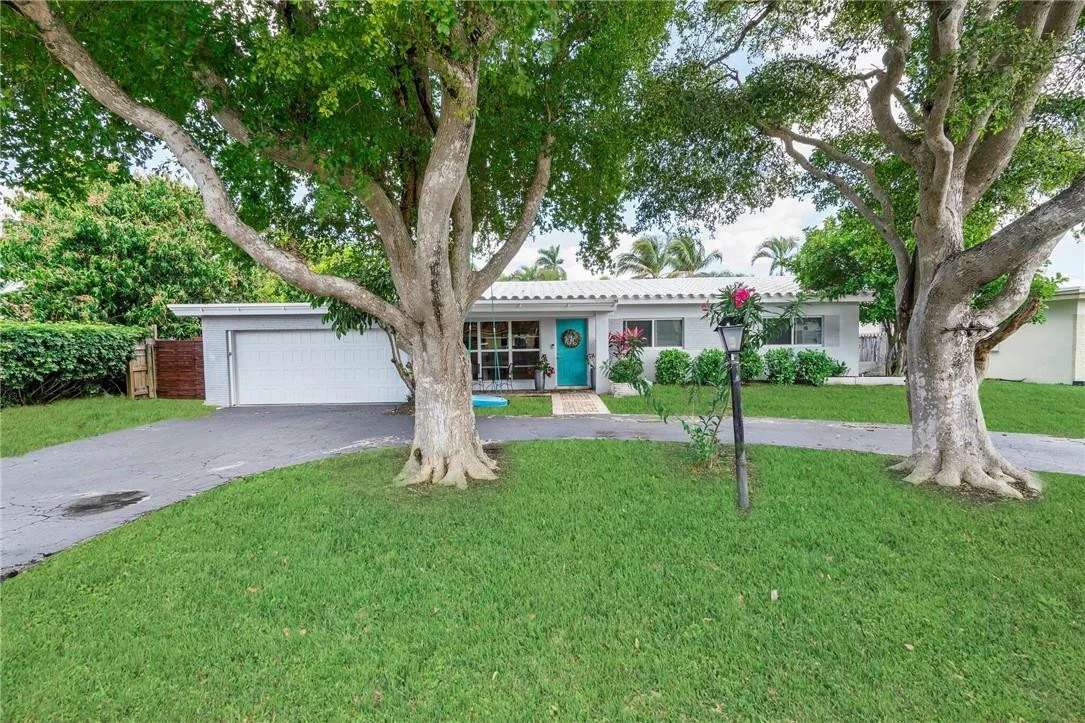 Photo of 1949 Windward Drive